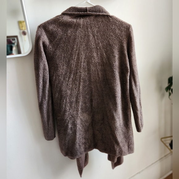 Barefoot Dreams Island Wrap - Picture 7 of 10